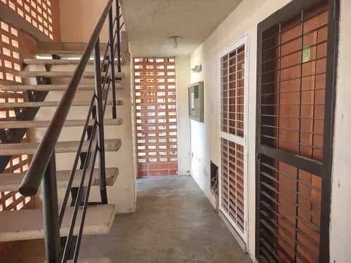 Apartamento En Venta El Tulipan San Diego. En Planta Baja Con Fácil Acceso. Cerca De Zona Comercial, Colegios Y Universidades. Dapo