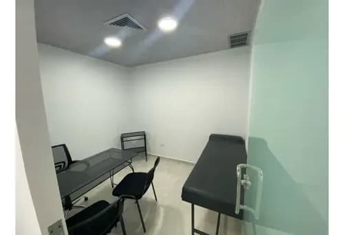 En Alquiler Consultorio Médico En Centro Profesional Victoria