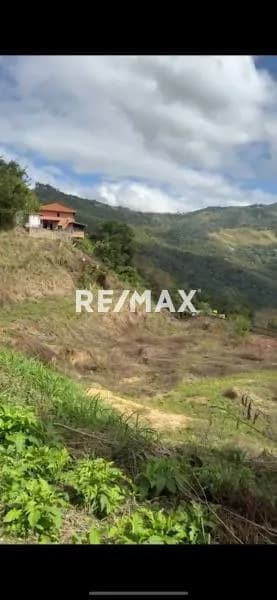 Venta terreno en caicaguana