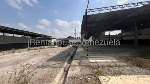 Lcda. Milagros Inmuebles Nazareth Galpon Industrial En Venta En Barquisimeto Lara Zona Industrial I. Codigo Del Inmueble 26-17771 Economica Comercial Economico