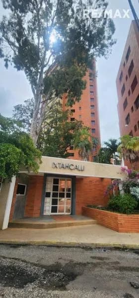 APARTAMENTO EN VENTA EN EL EDIFICIO IXTAHCALI, SECTOR LA LAGO