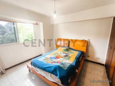 APARTAMENTO EN VENTA AVENIDA PRINCIPAL DE MACARACUAY