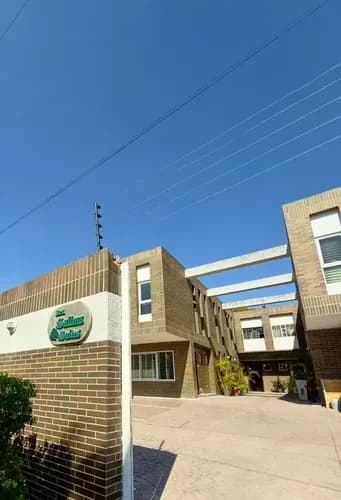 Clientes Se Vende Townhouse A Estrenar En Urbanización Mañongo Residencias Salima Suites Ofg Ma