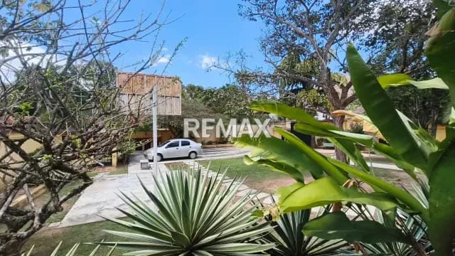 OPORTUNIDAD EN COLINAS DE GUATAPARO - VENTA DE CASA DE UNA PLANTA
