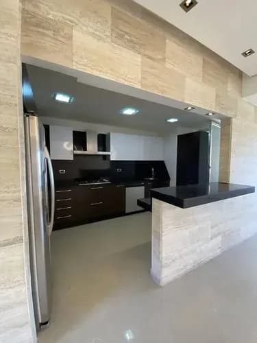 Moderno Apartamento En El Parral Res. Cronus Country