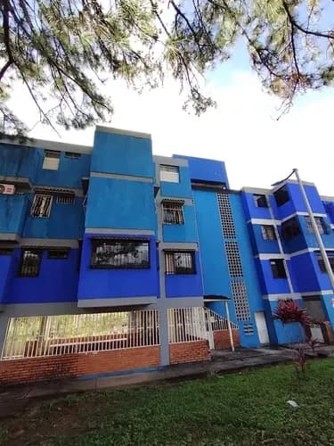 Venta De Apartamento Moderno En La Unidad Vecinal - Se Acepta Financiamiento Corto