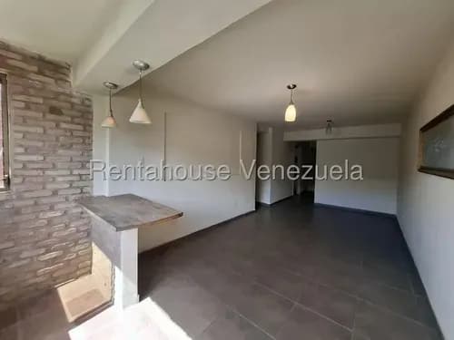 Apartamento En Venta El Limón Maracay Ag 26-21148
