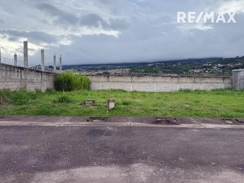 VENTA DE TERRENO URB VALLE ARRIBA ARJONA