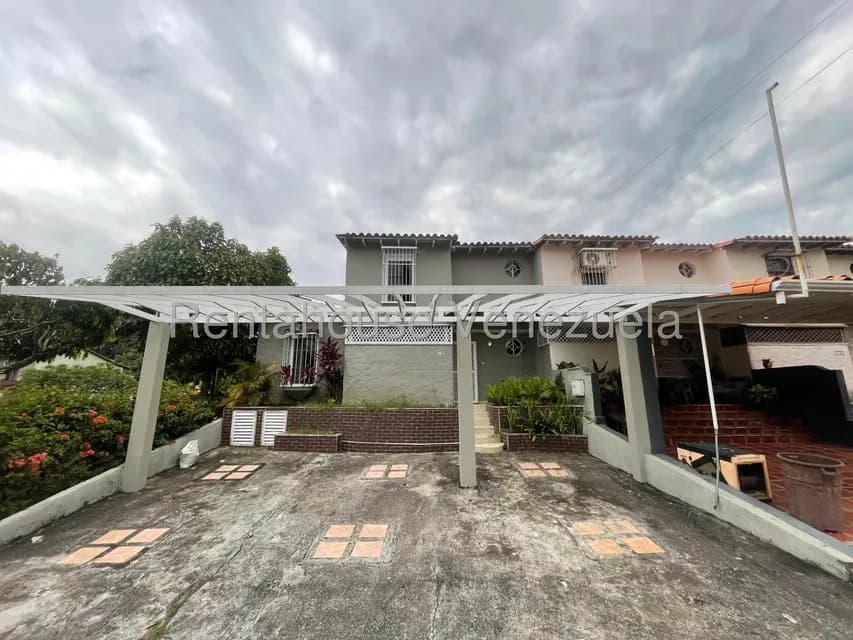 Casa (Multipes Niveles) en Alquiler en Villa Colonial, Portuguesa