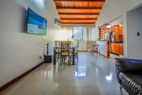 Apartamento Amoblado En Venta, Urb. Terrazas De Guaicoco