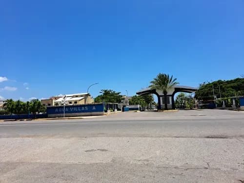 Venta Casa Bote A De 4 Hab , Complejo Turístico El Morro , Lechería Anzoategui