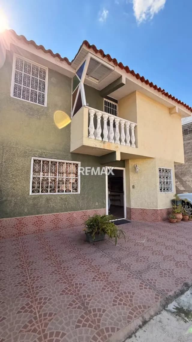 Alquiler Casa en la Urbanizacion Santa Rosalia Cabudare