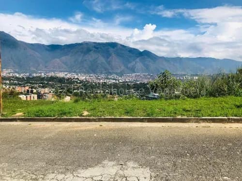 Terreno En Venta En Los Naranjos De Cafetal Vp 24-8899