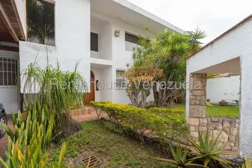 Casa En Venta En Lista Para Habitar En Lomas De La Lagunita Mls #26-17712 Bm