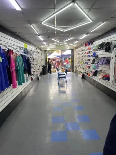 Se Vende Local Comercial 1300m2 Boulevard De Catia
