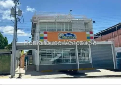 Casa Comercial En Venta En Higuerote 610 Mtrs2 Pd