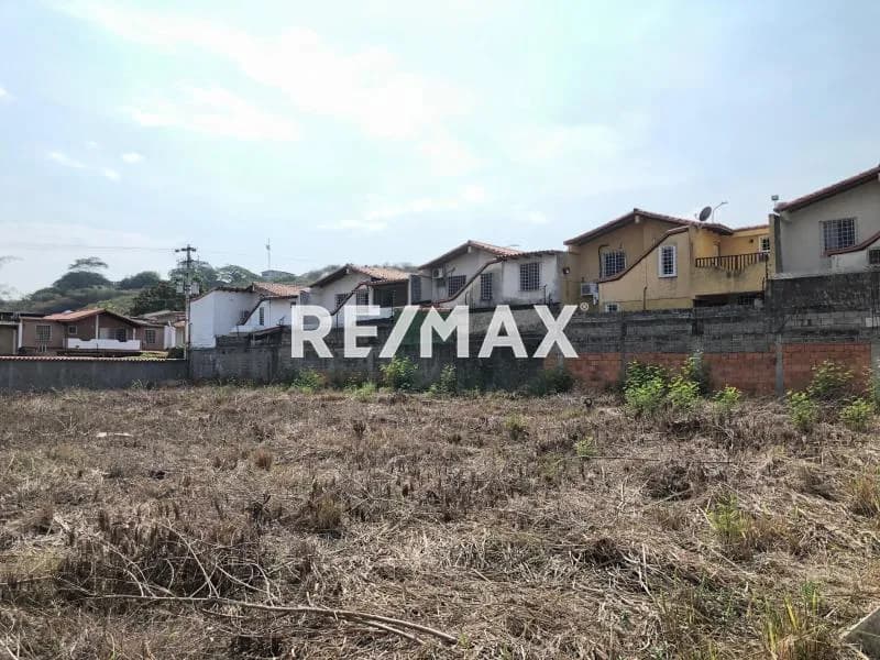 Terreno en Venta Urbanizacion Villa Royal Gardens Zona Este-Barquisimeto