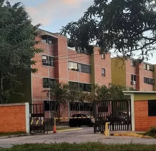 Alexauzuga Alquiler Apartamento San Diego Cerca Ujap