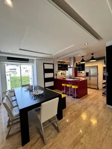 Alquiler De Town House Amoblado En Lomas Del Country Guataparo