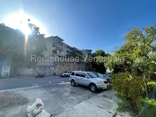 Hermoso Y Cómodo Apartamento Tipo Duplex Con Piscina Y Parque Infantil En Venta. Urb. La Boyera.