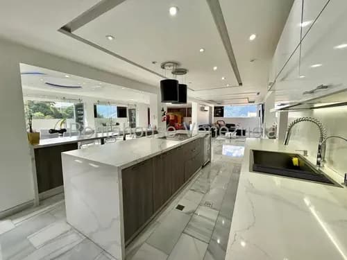Apartamento En Venta. Colinas De Bello Monte # 26-20245