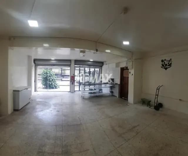 Alquiler de local comercial, 60 mtrs, Santa Monica