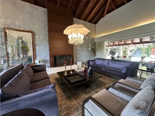 Vendo Casa En Calle Cerrada 2362m2 Alto Hatillo 0896