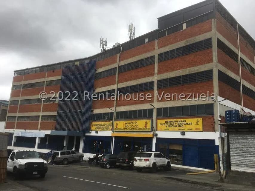 Comercial (Local Comercial) en Venta en Lebrun, Distrito Metropolitano