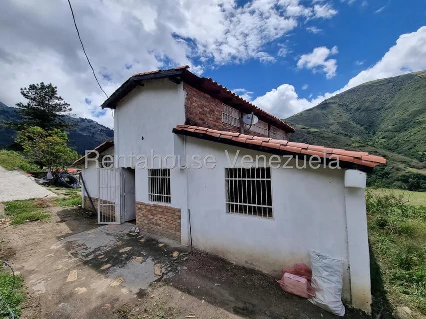 Casa (Casas de Campo) en Venta en Mucuruba, Merida
