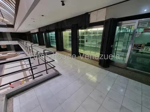 Local En Alquiler Parroquia La Candelaria Mls# 26-5609 Gn