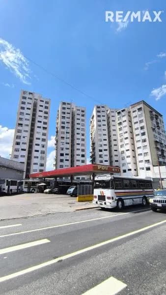 VENTA APTO BUENA VISTA- PETARE RES. LAS TORRES