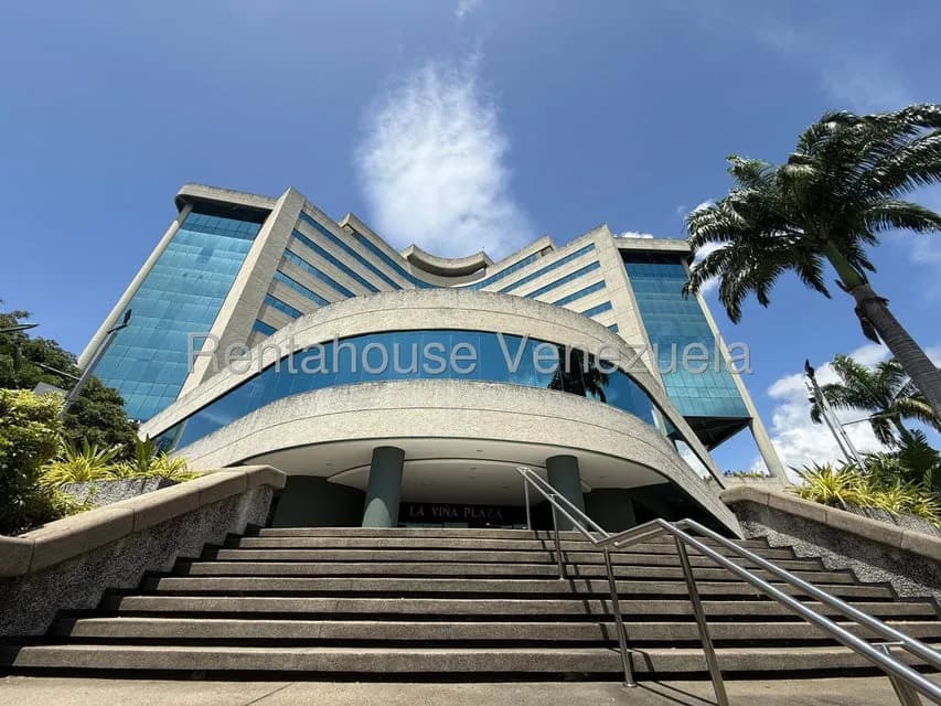 Comercial (Oficina) en Venta en La Viña, Carabobo