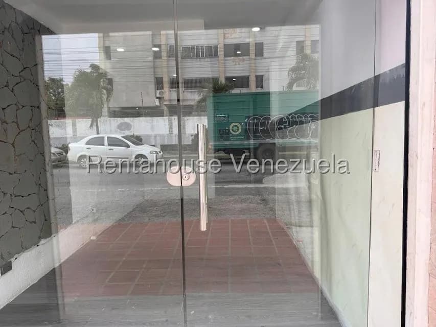 Comercial (Local Comercial) en Alquiler en Fundalara, Lara