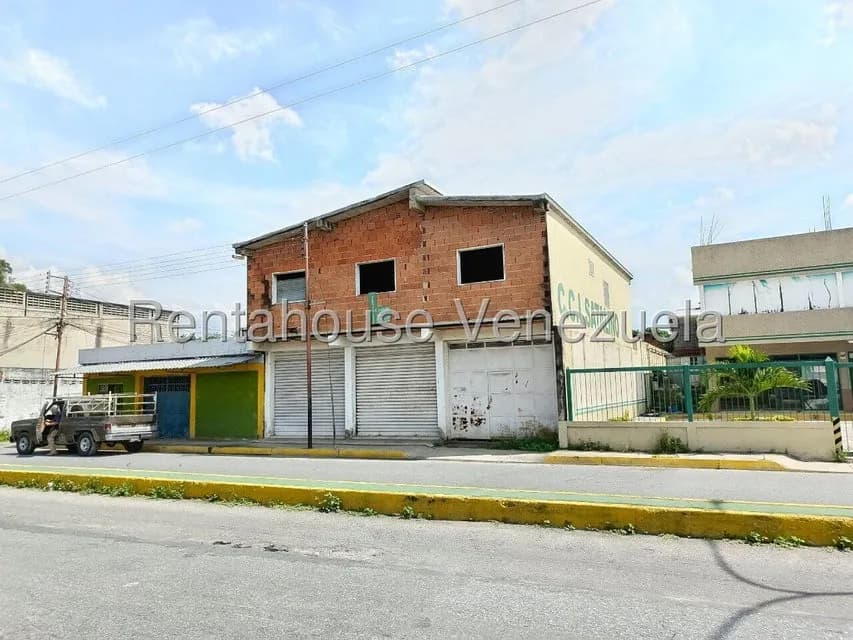 Comercial (Edificio) en Venta en La Providencia, Aragua