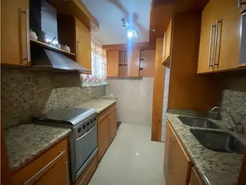 Alquiler Apartamento Guarenas. Ciudad Casarapa 3 Hab 2 Baños 1 P/e