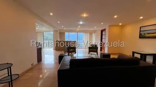 Espectacular Apartamento Con Hermosa Vista En Venta En Los Naranjos 26-21499 Ma