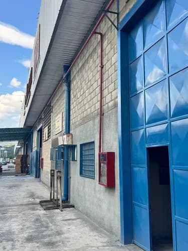 En Alquiler. Galpón En El Parcelamiento Industrial La Providencia