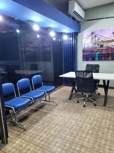 Venta Local Cc Camoruco Av Bolivar Norte Valencia 57-55