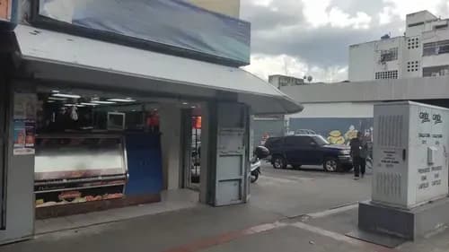 Venta Local Comercial Con Fondo De Comercio Pfkb