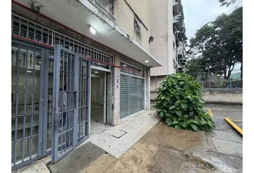 Alquilo Local A Pie De Calle 60m2 Santa Mónica 9612
