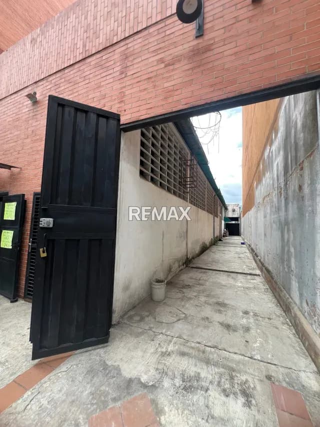 Excelente Oportunidad Comercial en Plena Zona Centro!