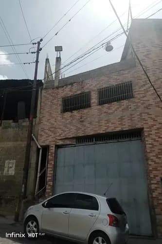 Venta De Galpón En El Mirador Del Este, Petare. 563,80m2