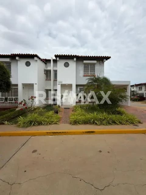 Casa Amoblada en Alquiler Villa AguaMarina Zona Norte