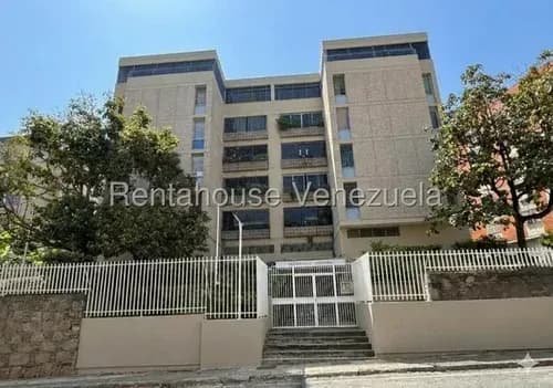 Lindo Y Cómodo Apartamento En Venta Ubicado En Cumbres De Curumo 26-15288