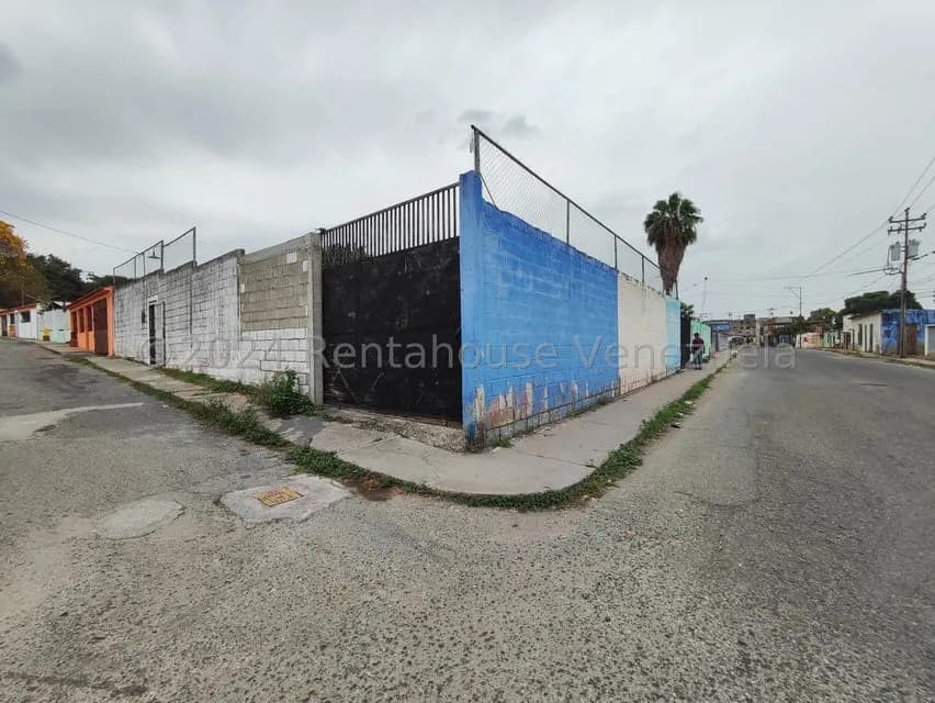 Terreno (Comercial) en Venta en Los Rastrojos, Lara