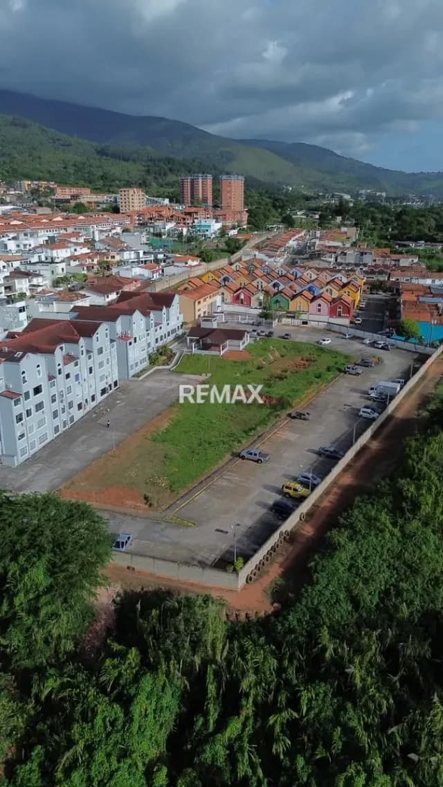 EN VENTA Apartamentos de 1 y 2 habitaciones Módulos de Apartamentos