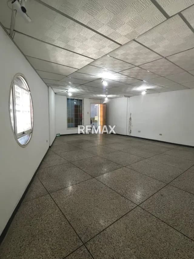 OFICINA EN ALQUILER , AV MIRAND