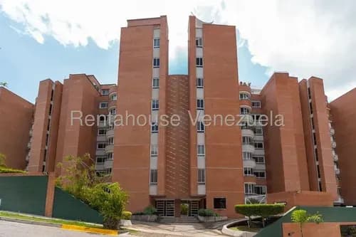 En Venta Pb Amoblada Y Remodelada Lista Para Mudarse, 4 Hab, Habitación De Servicio, Amplia Terraza Privada, Family Room, Estudio. Conjunto Cuenta Con Planta Eléctrica, Pozo De Agua. Mfl2614638