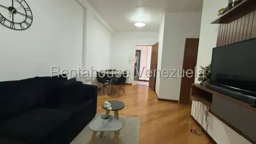 En Venta Apartamento En El Paraiso. Cod Flex: 26-19854