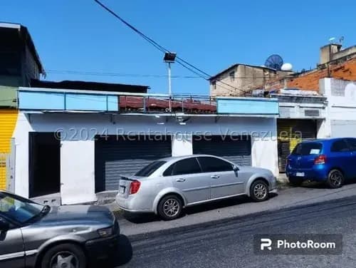 Alquiler De Dos Locales Comerciales A Pie De Calle Catia I
